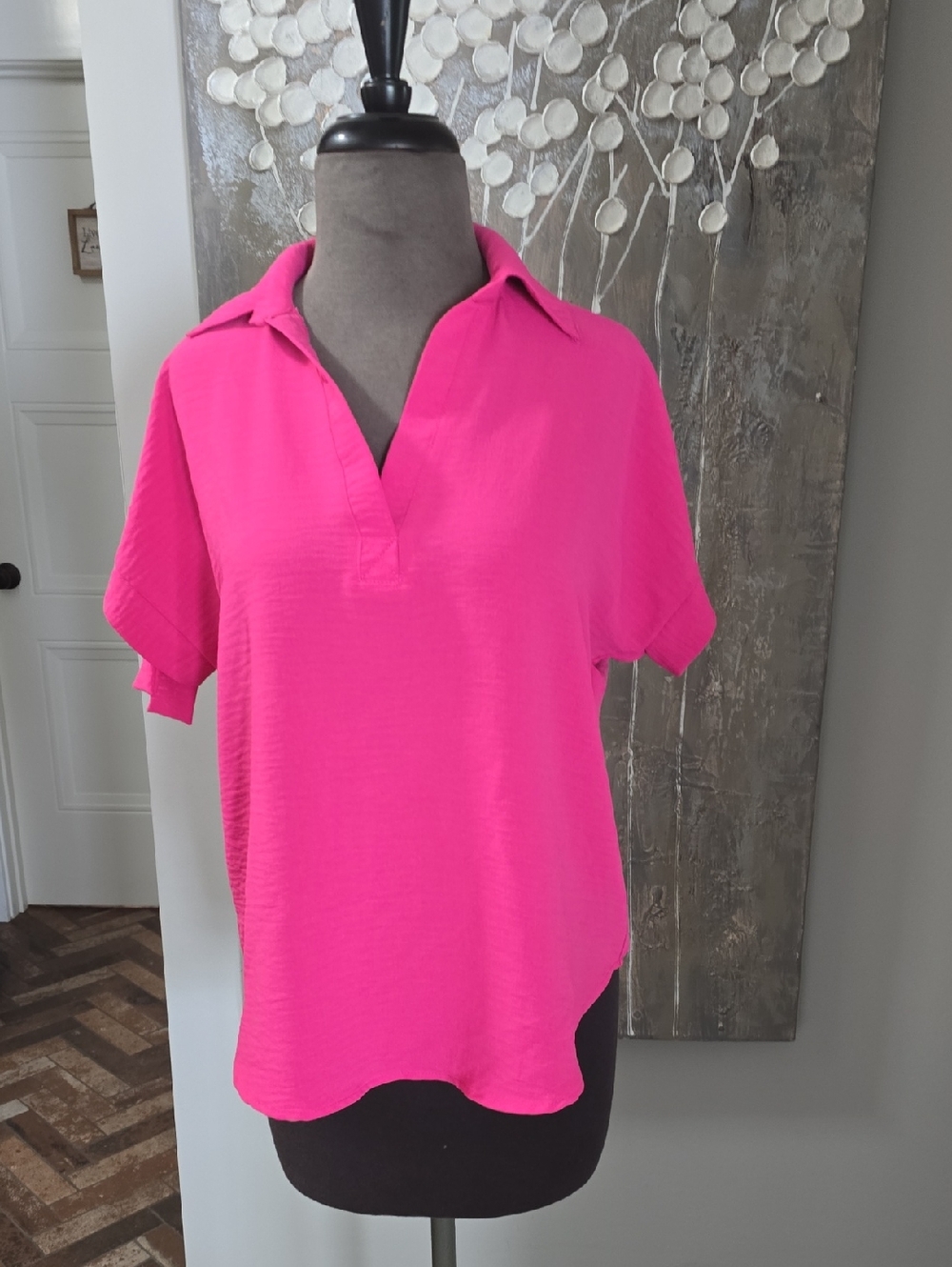 Women's Short-Sleeve Tunic Polo in Vibrant Pink